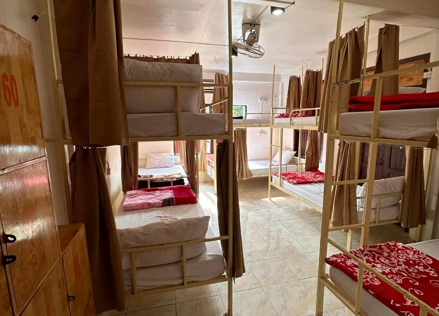 Vongprachan Backpackers Hostel Luang Prabang 0*,