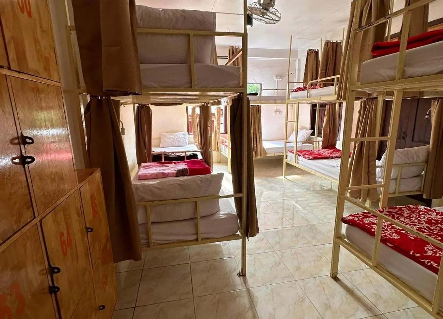 Vongprachan Backpackers Hostel Luang Prabang